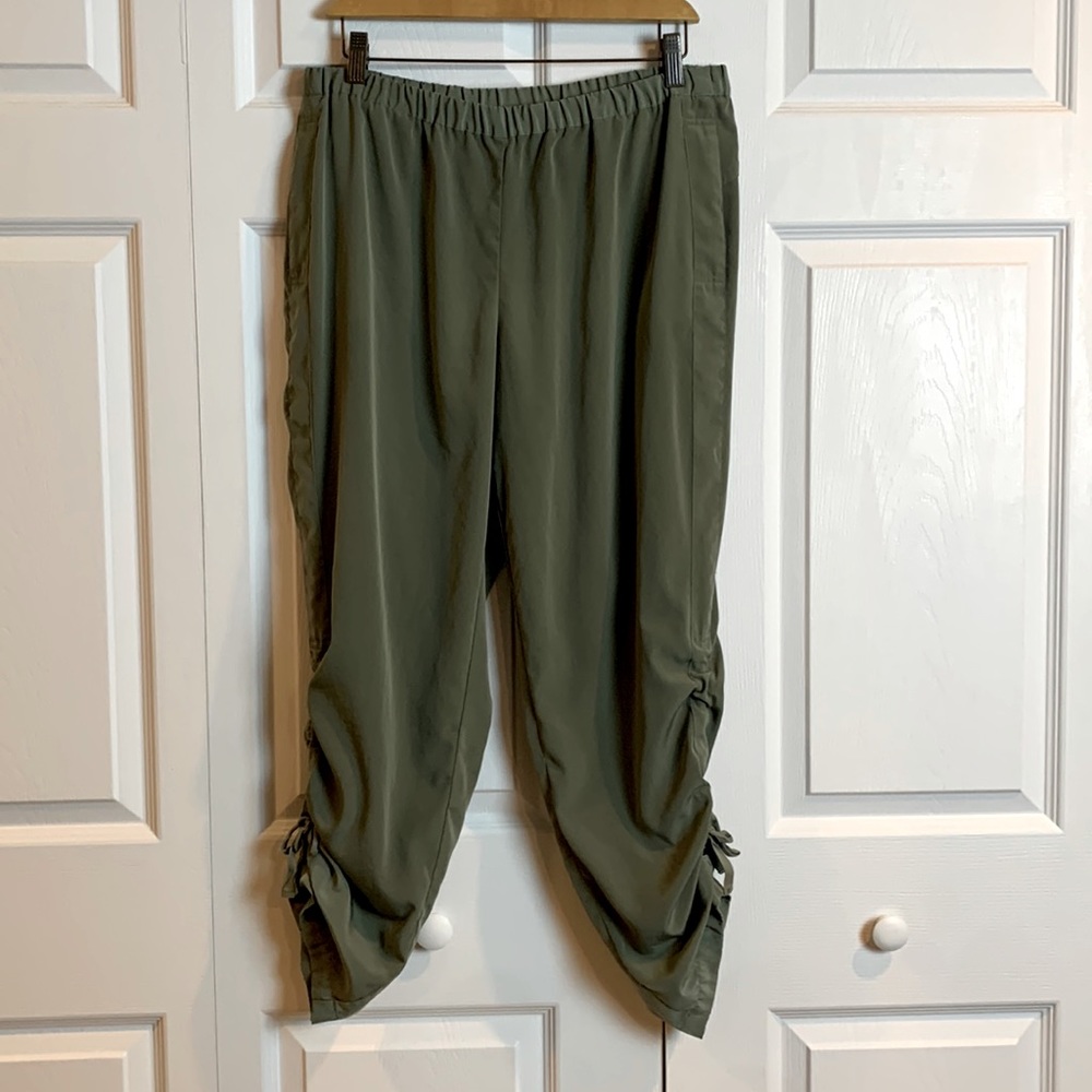Camo green, ruched leg, satiny pants
